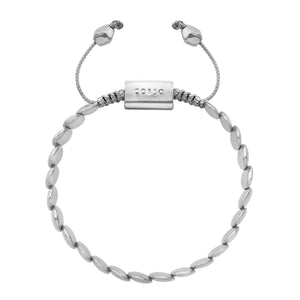 Pulsera de cuentas ovaladas plateadas con cordón ajustable gris y una pieza central metálica con la inscripción "CORSO".